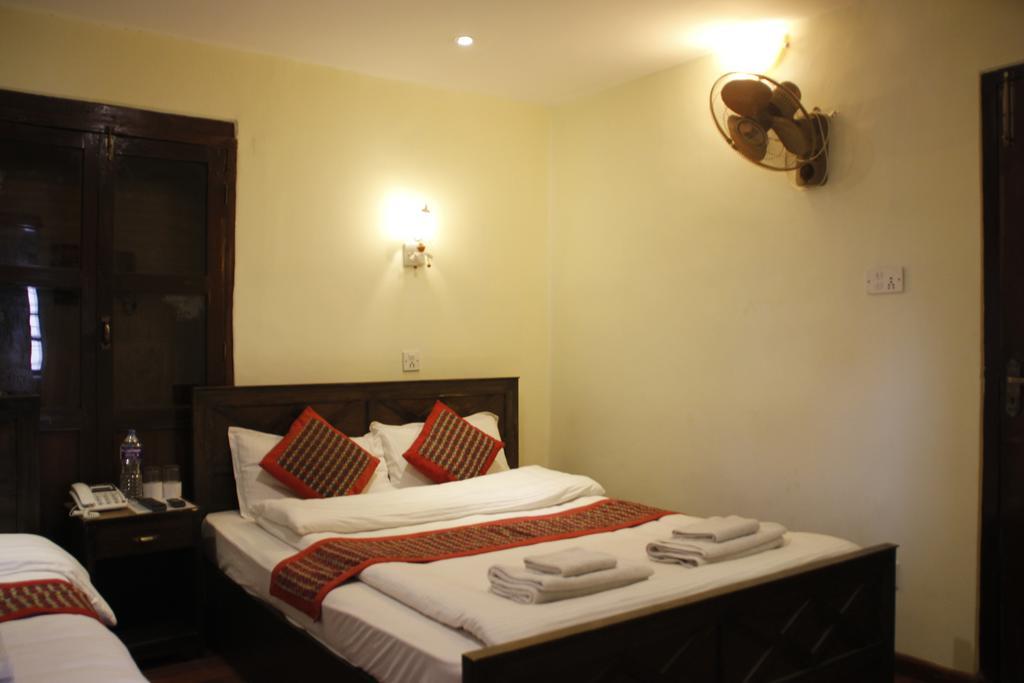 كاتماندو Hotel Peace N Park المظهر الخارجي الصورة