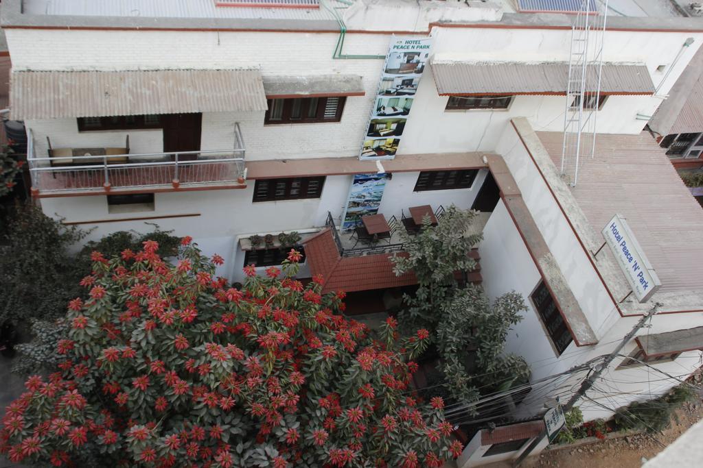 كاتماندو Hotel Peace N Park المظهر الخارجي الصورة